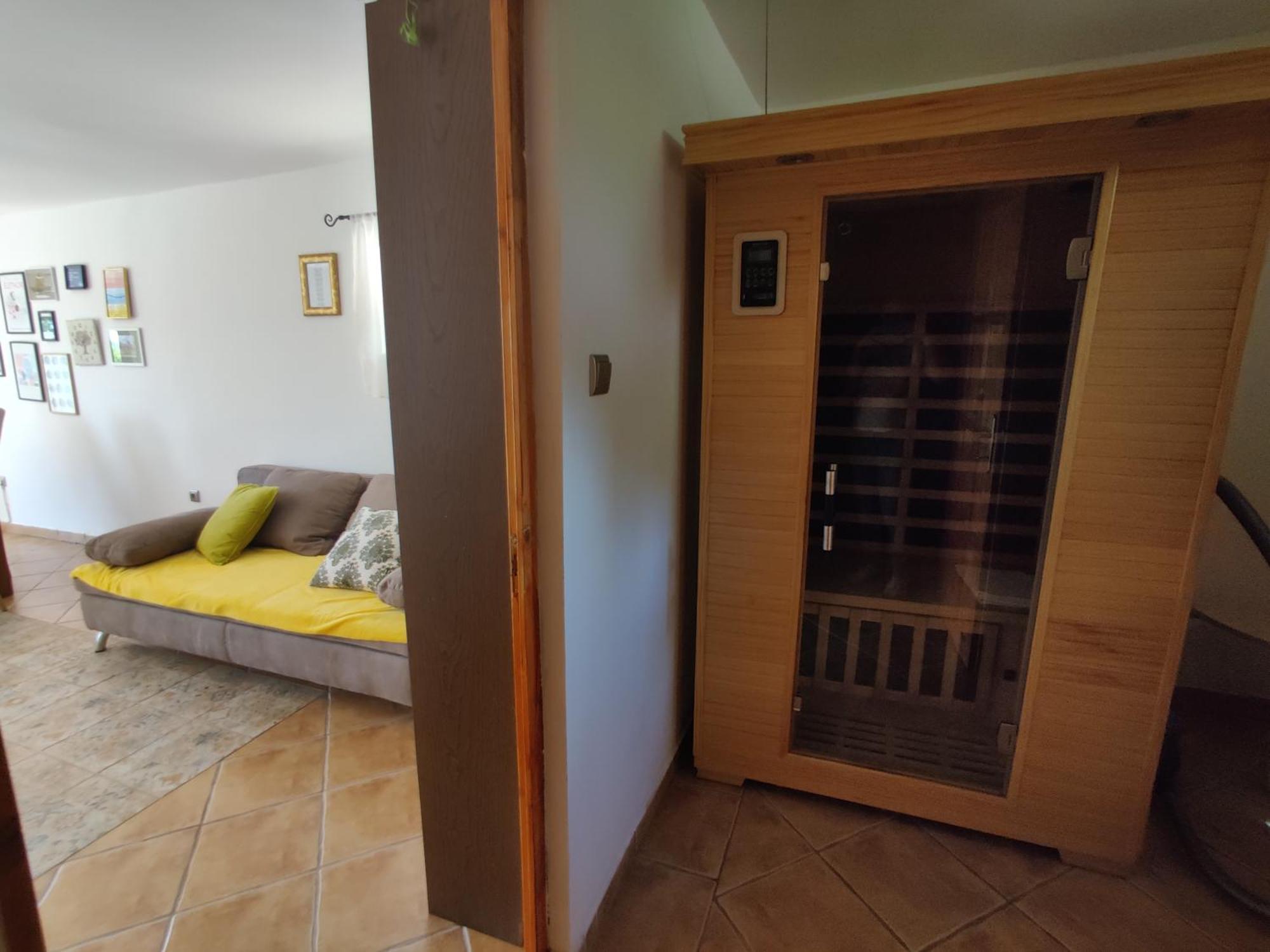 Krisztina Vendeghaz Leanyfalu - Kueloenallo - Itt Csak Ti Vagytok Exterior foto